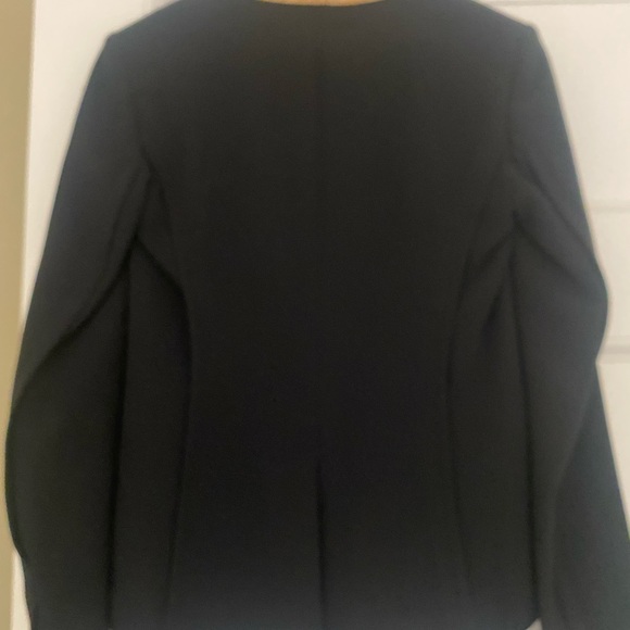 The perfect Rag & Bone holiday blazer! - Picture 9 of 14